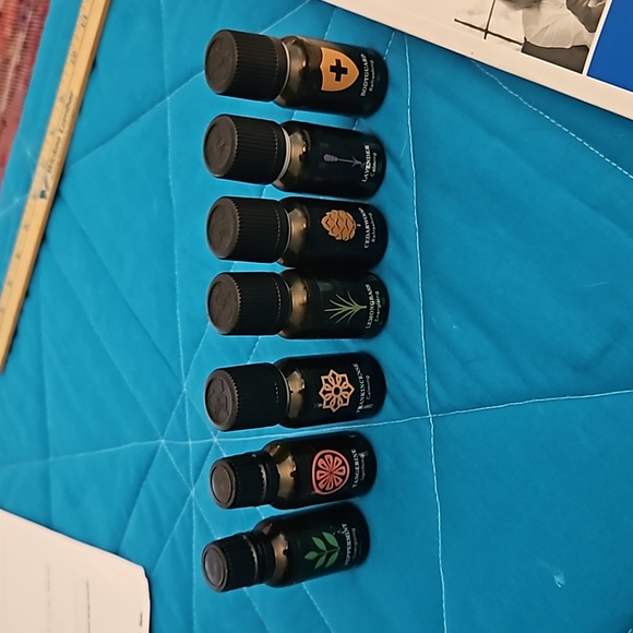 ScentSationals 100% pure essential oil blend - Picture 2 of 2